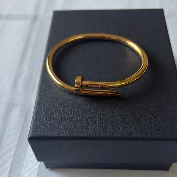 Gold Nail Bracelet - Picture 1 of 4